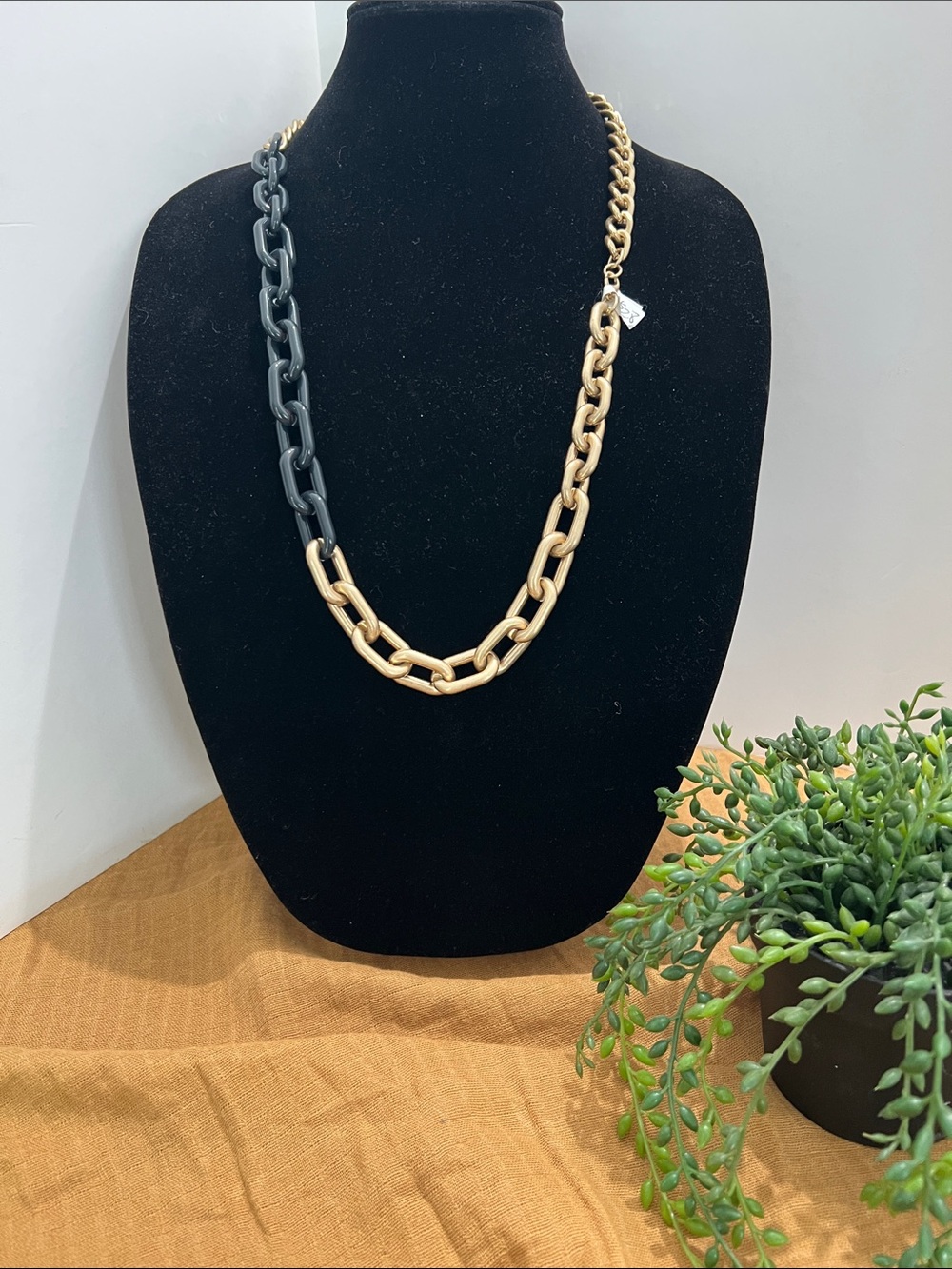 Two-Tone Black and Gold Chunky Link 15” drop Necklace